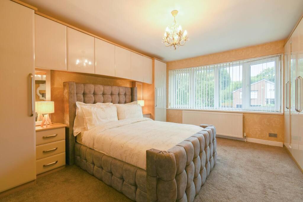 Luxurious & Tranquil Riverside Getaway Great Harwood Exterior photo